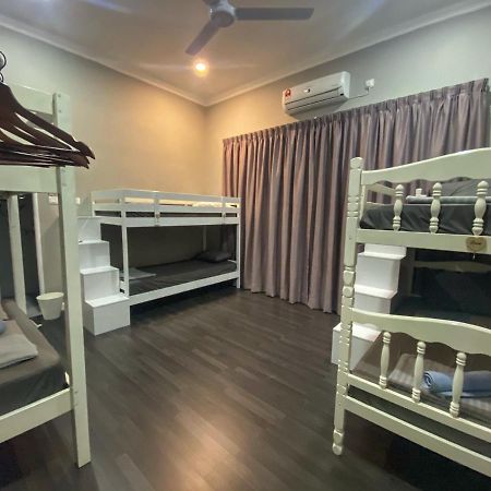 Shafickza Guesthouse Kuala Terengganu Eksteriør bilde