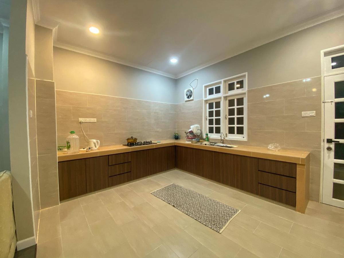 Shafickza Guesthouse Kuala Terengganu Eksteriør bilde